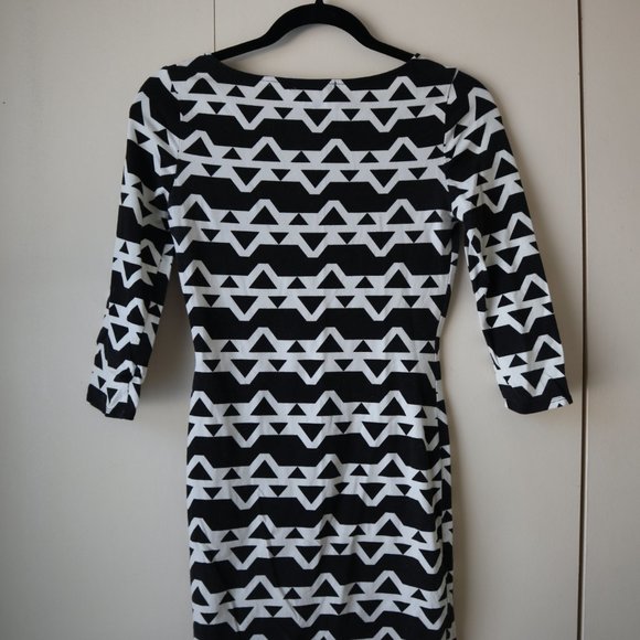 Geometric Pattern Bodycon Dress - Picture 10 of 10